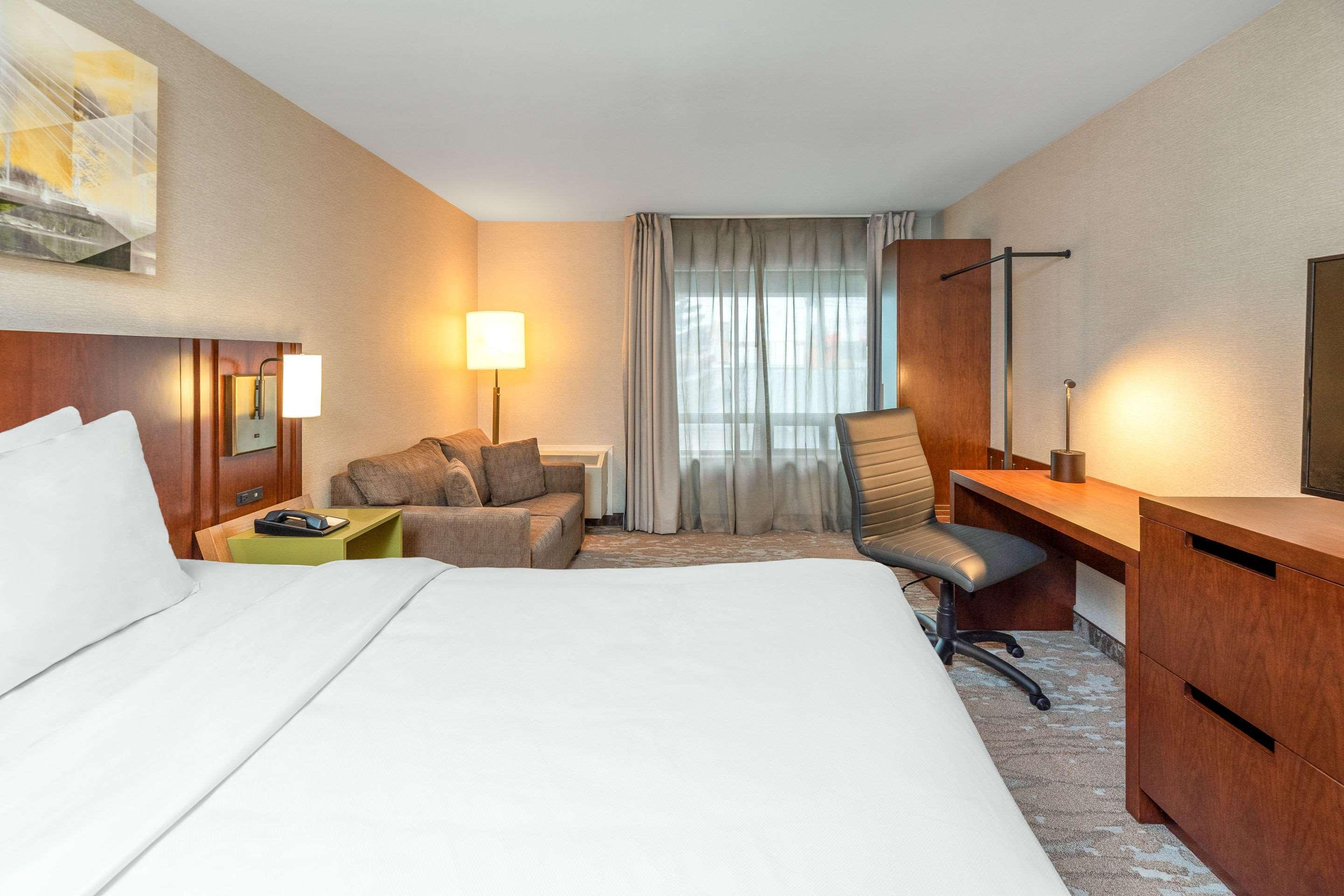 Comfort Inn Airport Winnipeg Exteriör bild