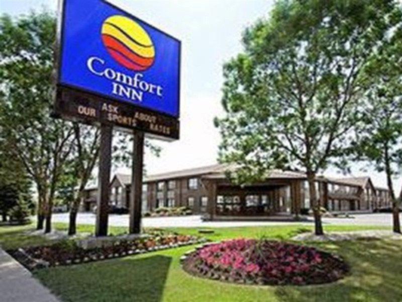 Comfort Inn Airport Winnipeg Exteriör bild