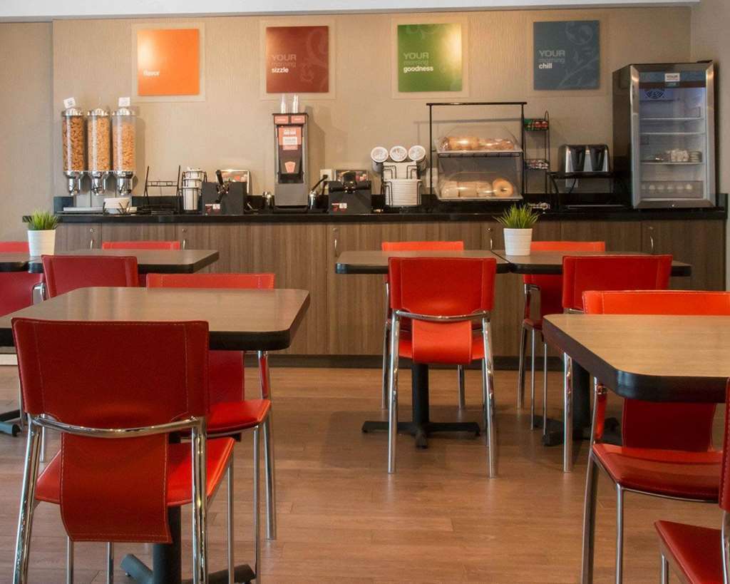 Comfort Inn Airport Winnipeg Restaurang bild